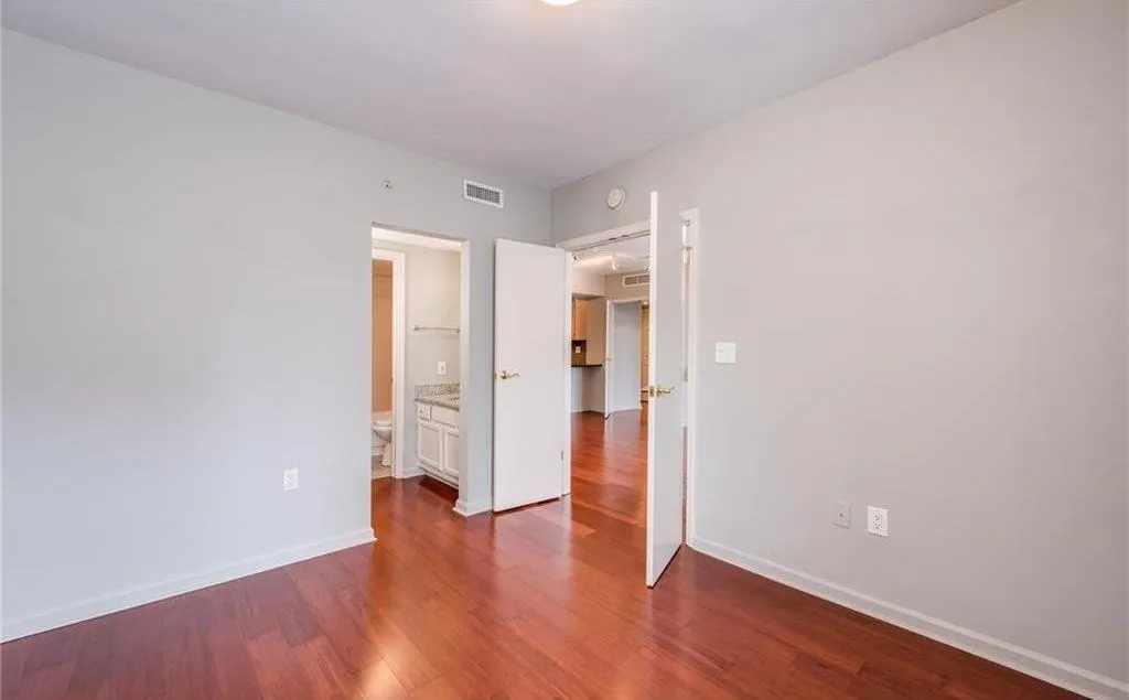 Atlanta, Georgia 30309, United States, 2 Bedrooms Bedrooms, ,2 BathroomsBathrooms,Residential,Active,95103