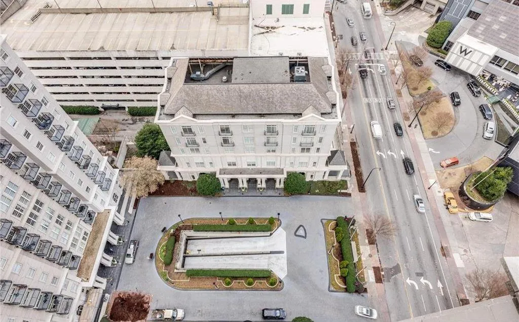 Atlanta, Georgia 30309, United States, 2 Bedrooms Bedrooms, ,2 BathroomsBathrooms,Residential,Active,95103