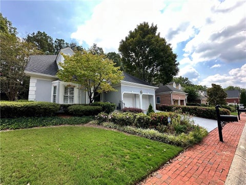 Homes For Sale - 6240 Forest Hills Drive<br/> Peachtree Corners, GA 30092