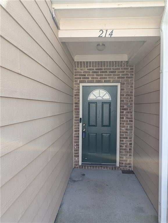 214 Oakland Hills Way