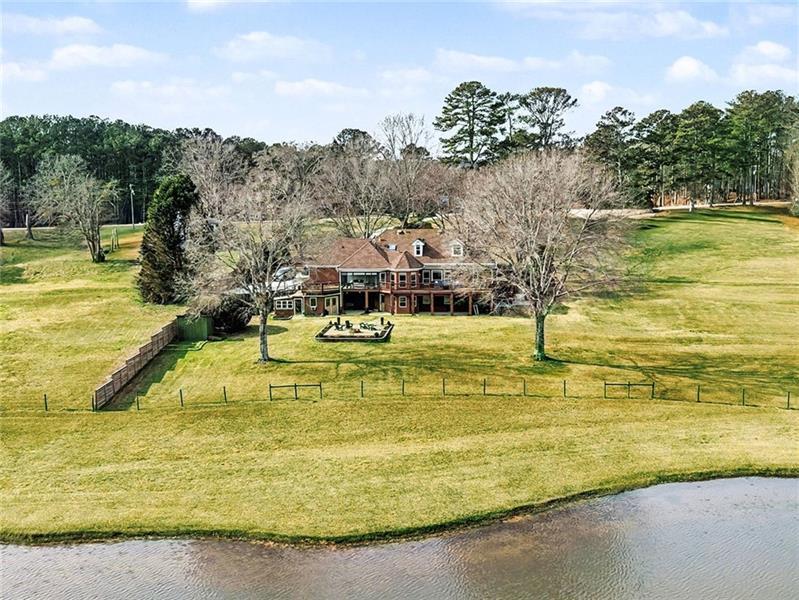 2741 Bonds Lake Road NW