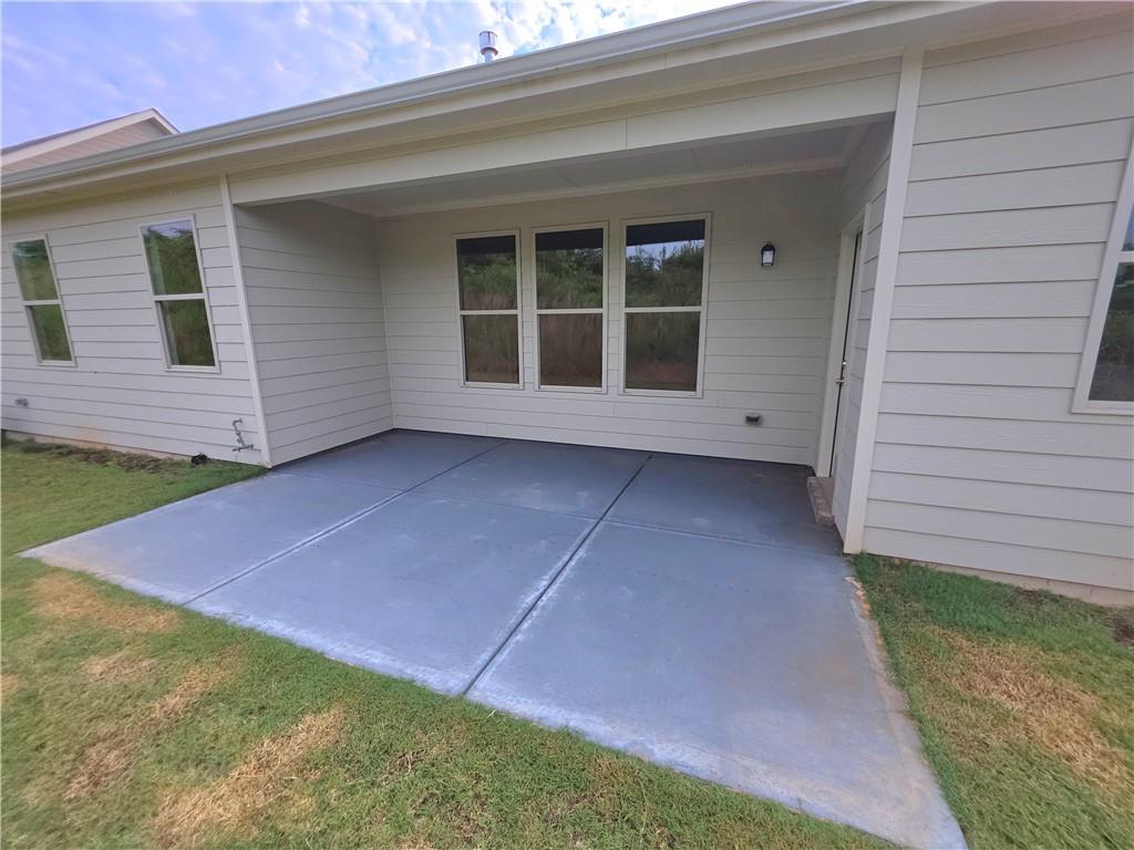1092 Sunny Valley Lane