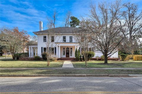 Homes For Sale - 708 Mulberry Street<br/> Louisville, GA 30434