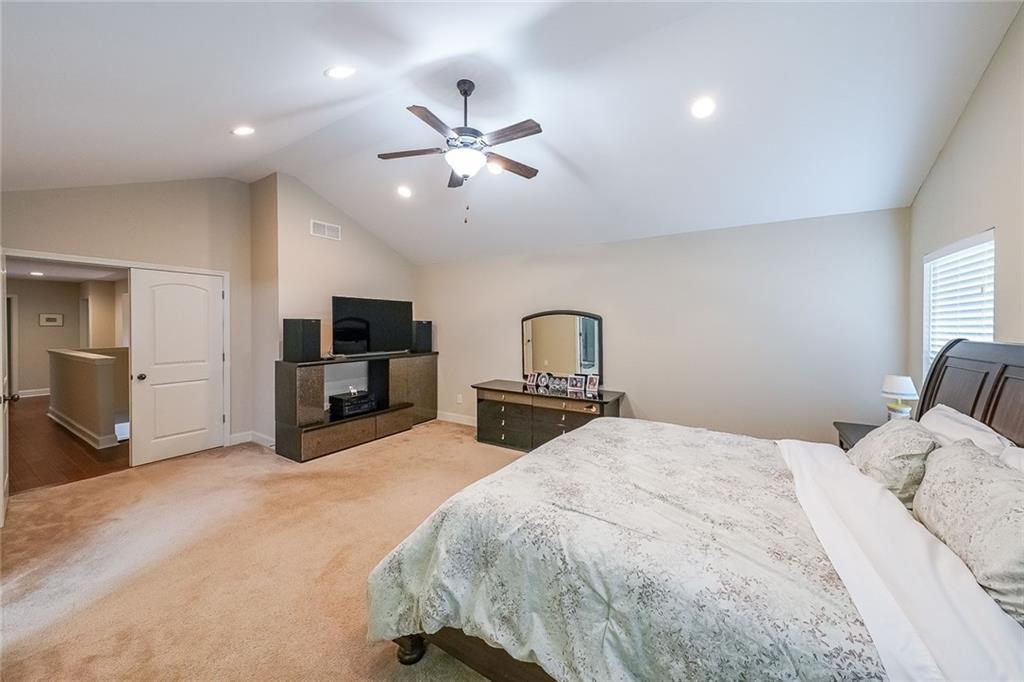 4007 Fellowship Drive, Buford, Georgia image 24