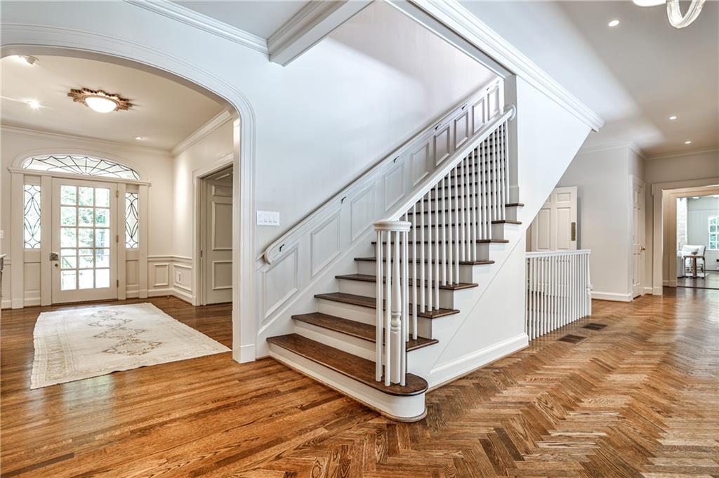 3990 Paces Ferry Road NW