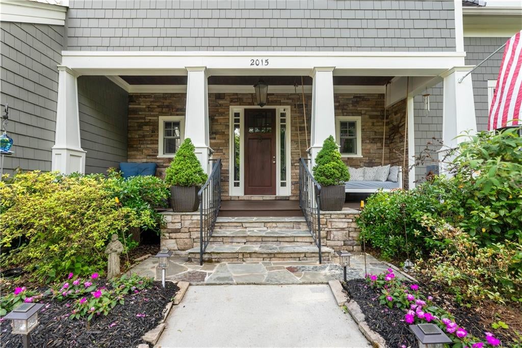 2015 Audubon Drive NE