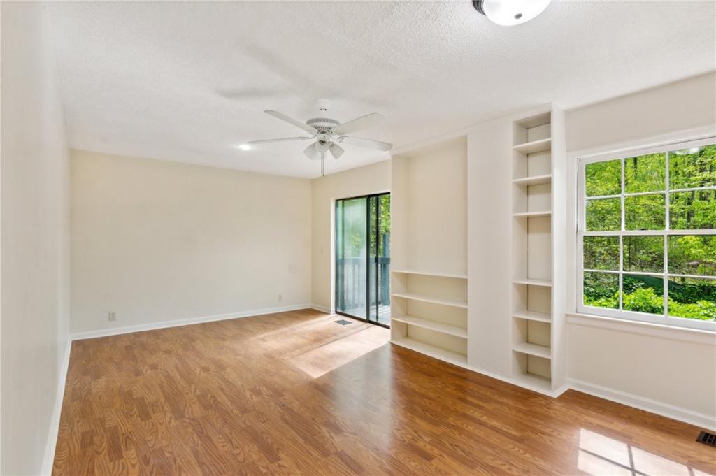 2930 Winchester Drive, Cumming, Georgia image 11