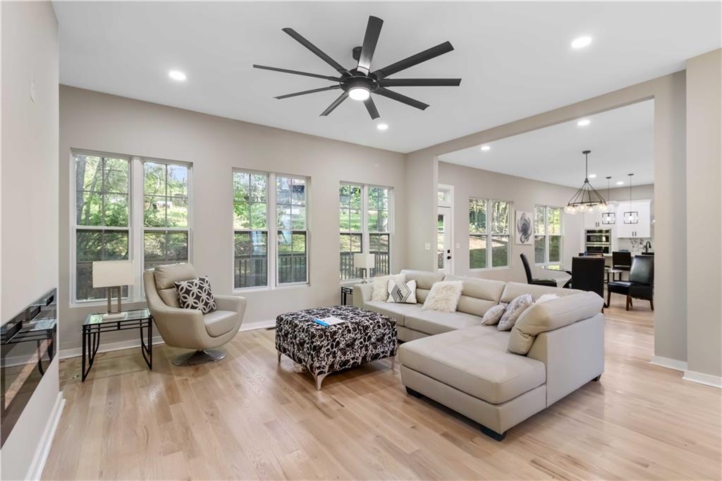 6960 Dockbridge Way, Stone Mountain, Georgia image 25