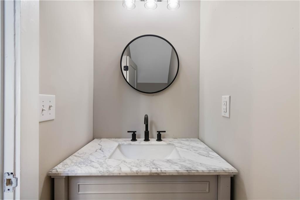 6960 Dockbridge Way, Stone Mountain, Georgia image 21
