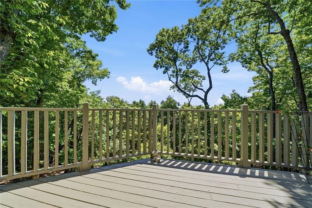 251 Panorama Point