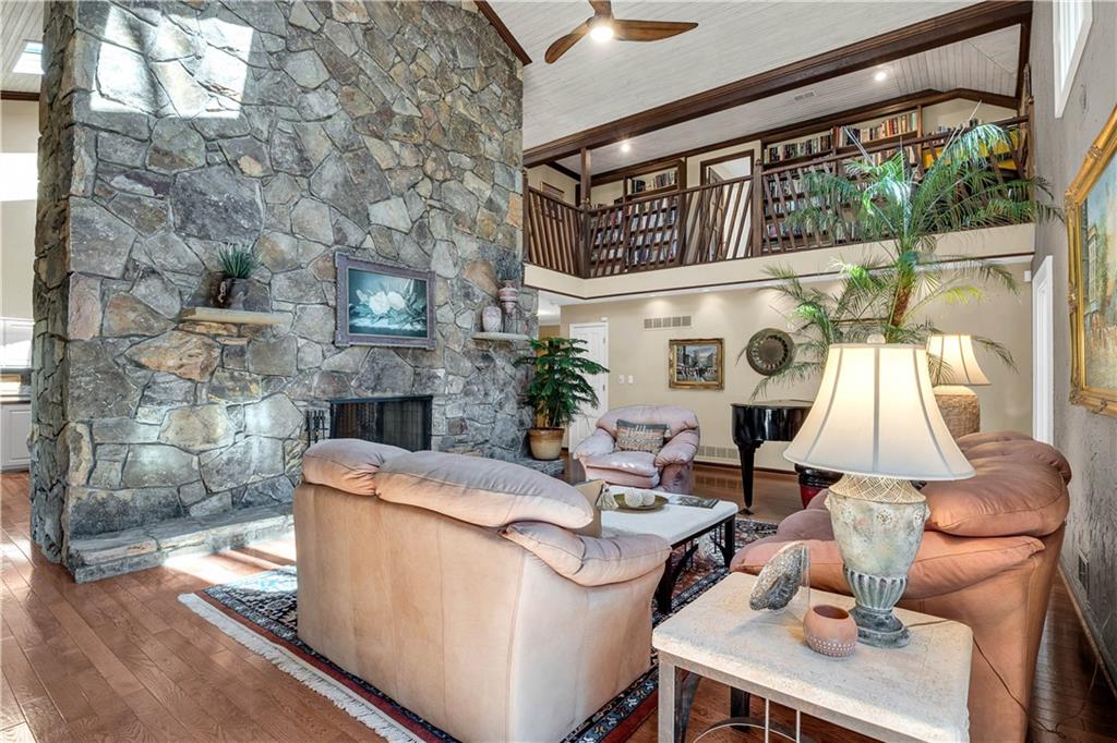 4456 Ridgegate Drive