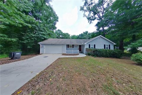 Homes For Rent - 160 Branchwood Drive<br/> Covington, GA 30016