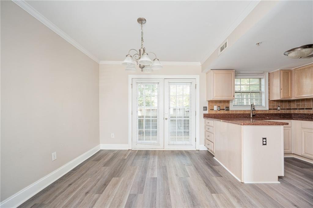 Villas of Vinings Condos - Residential Lease