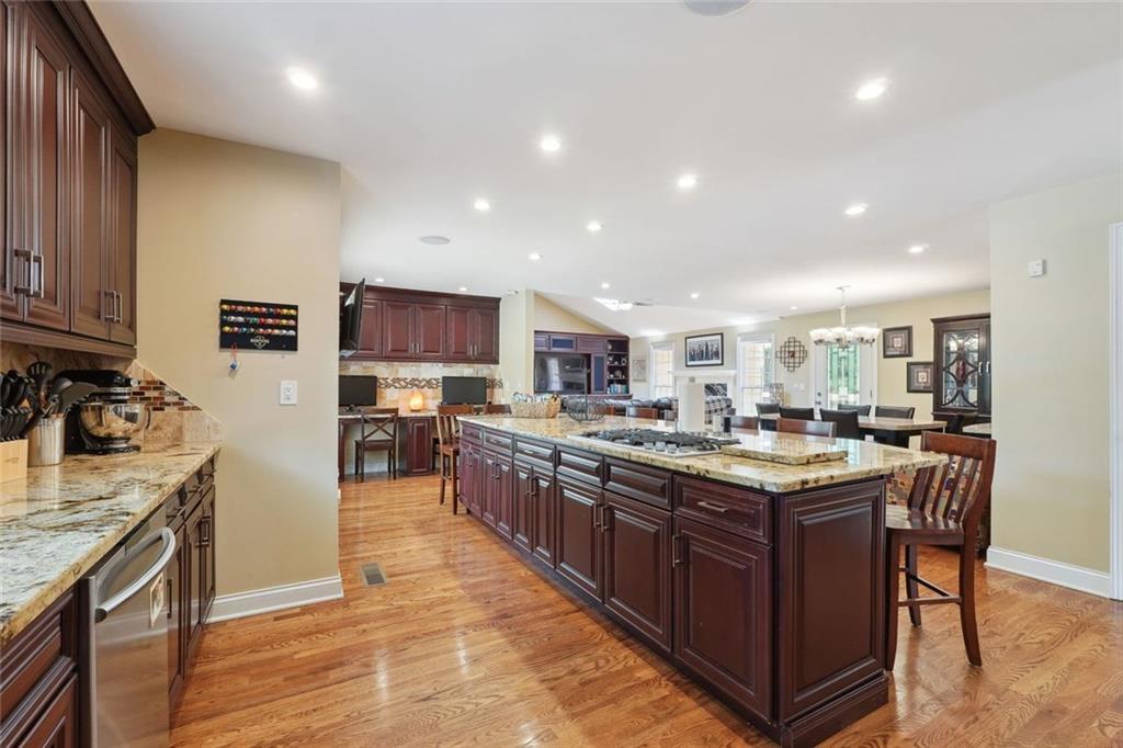2460 Due West Circle, Kennesaw, Georgia image 7