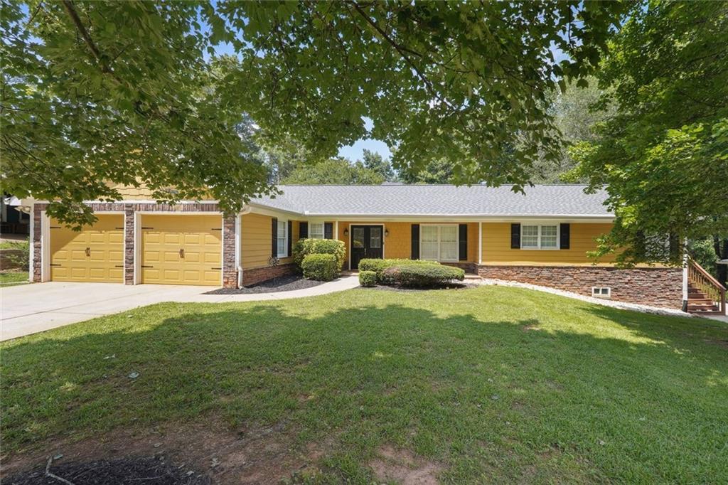 2460 Due West Circle, Kennesaw, Georgia image 1