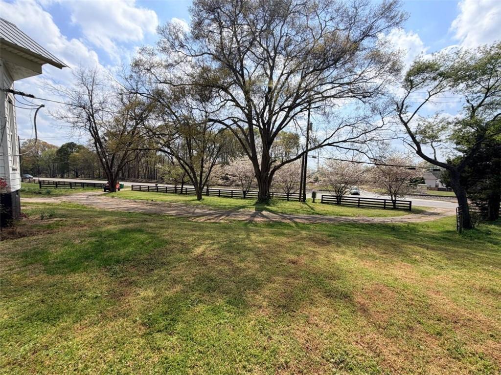 662 Old Gainesville Hwy
