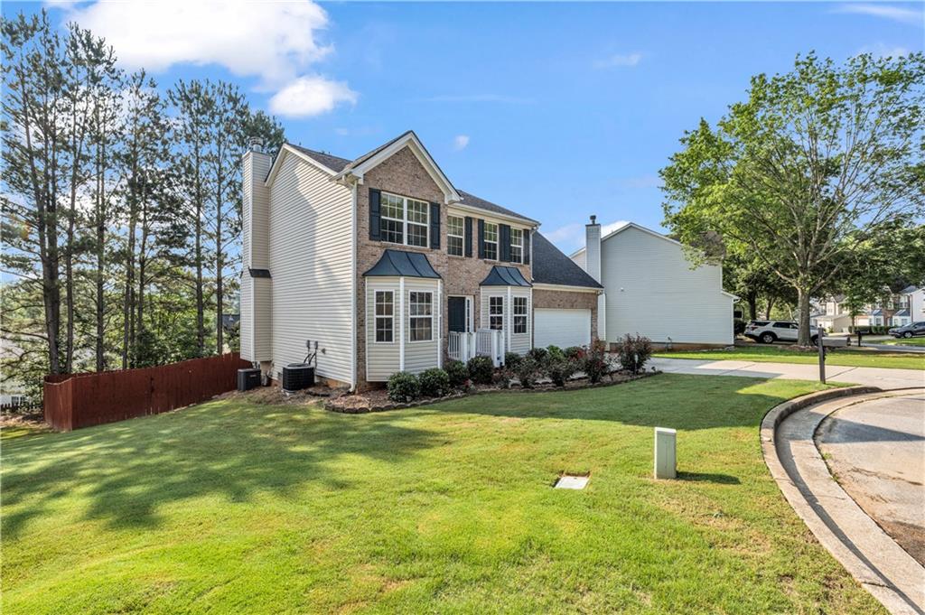 3943 Alexandra Oak Court, Suwanee, Georgia image 3