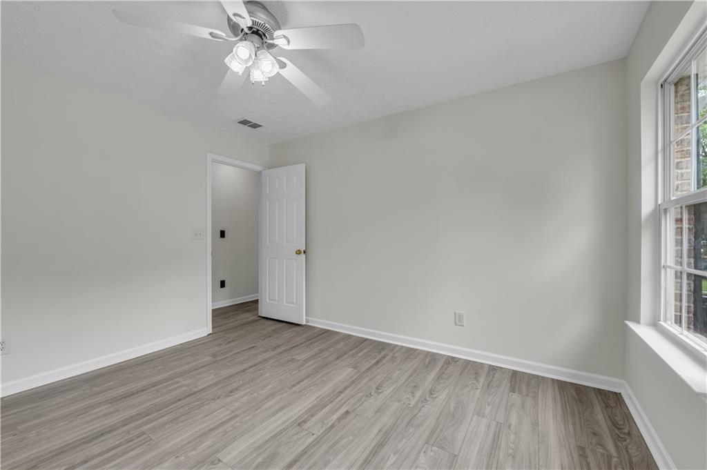 3943 Alexandra Oak Court, Suwanee, Georgia image 38