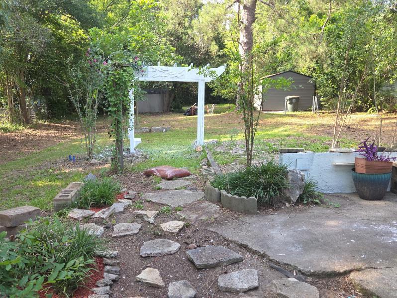 Photo of 1289 Hillridge Drive, Macon, GA 31206 (MLS # 7789155)