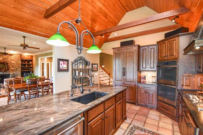 2555 Fairview Drive, Cumming, Georgia image 22
