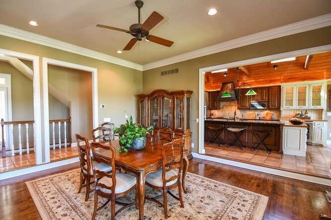 2555 Fairview Drive, Cumming, Georgia image 12