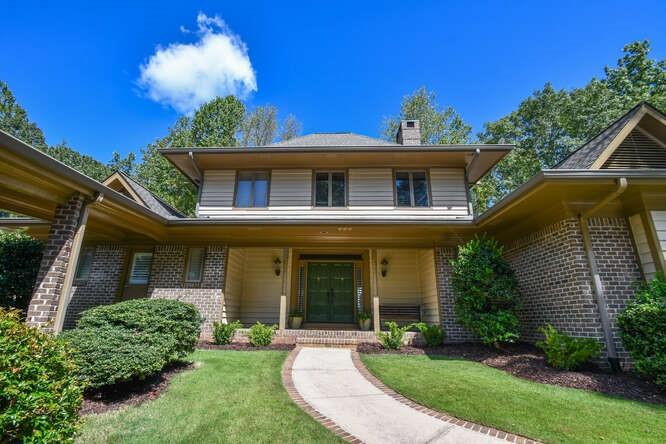 2555 Fairview Drive, Cumming, Georgia image 5