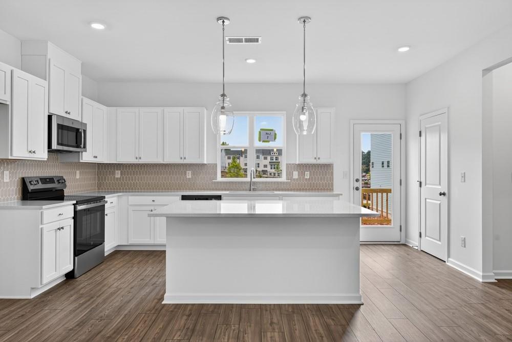 106 Epperly Way