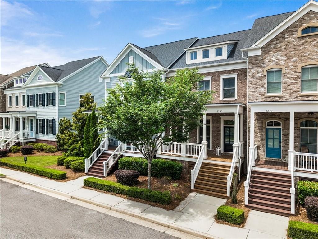 1233 Parkstead Lane