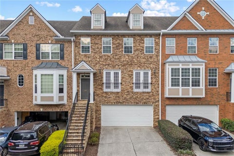 Townhouse For Sale - 6029 Bartam Cove<br/> Duluth, GA 30097