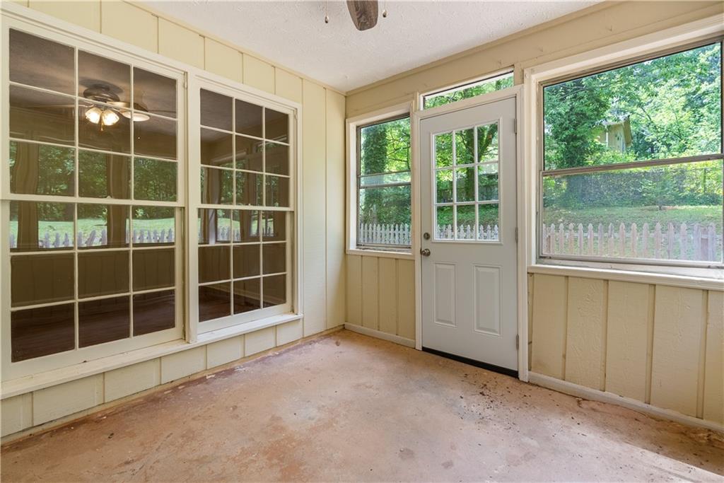 6292 Field Glen Road, Stone Mountain, Georgia image 20