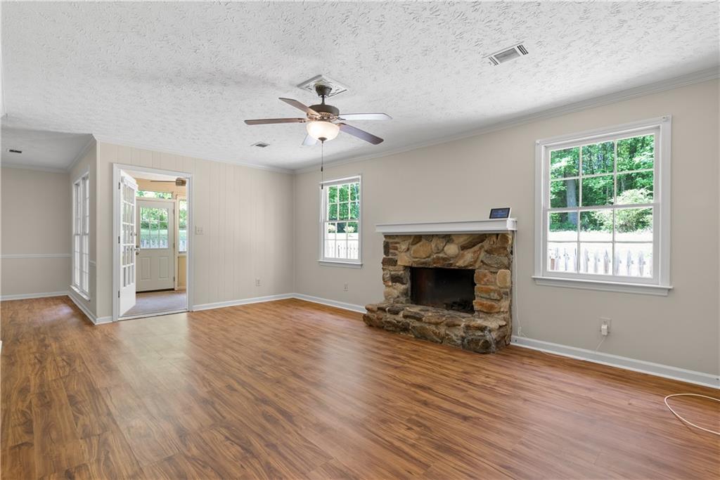 6292 Field Glen Road, Stone Mountain, Georgia image 11