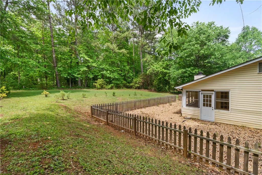 6292 Field Glen Road, Stone Mountain, Georgia image 24
