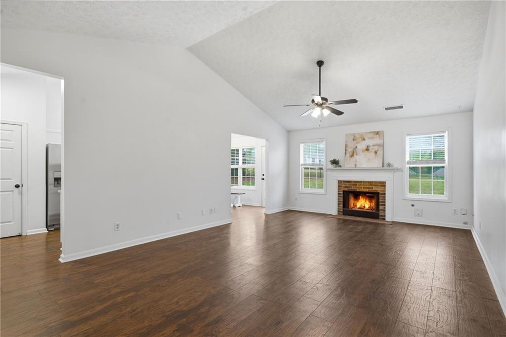 5828 Meadowfield Trace