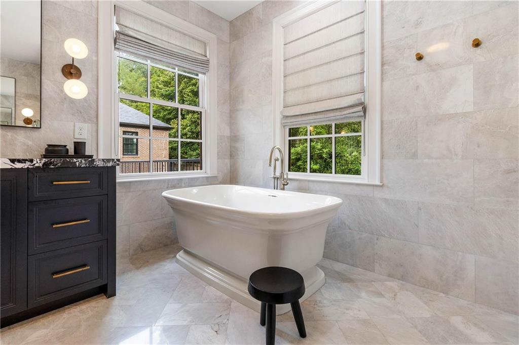 808 Lullwater Road, Atlanta, Georgia image 33