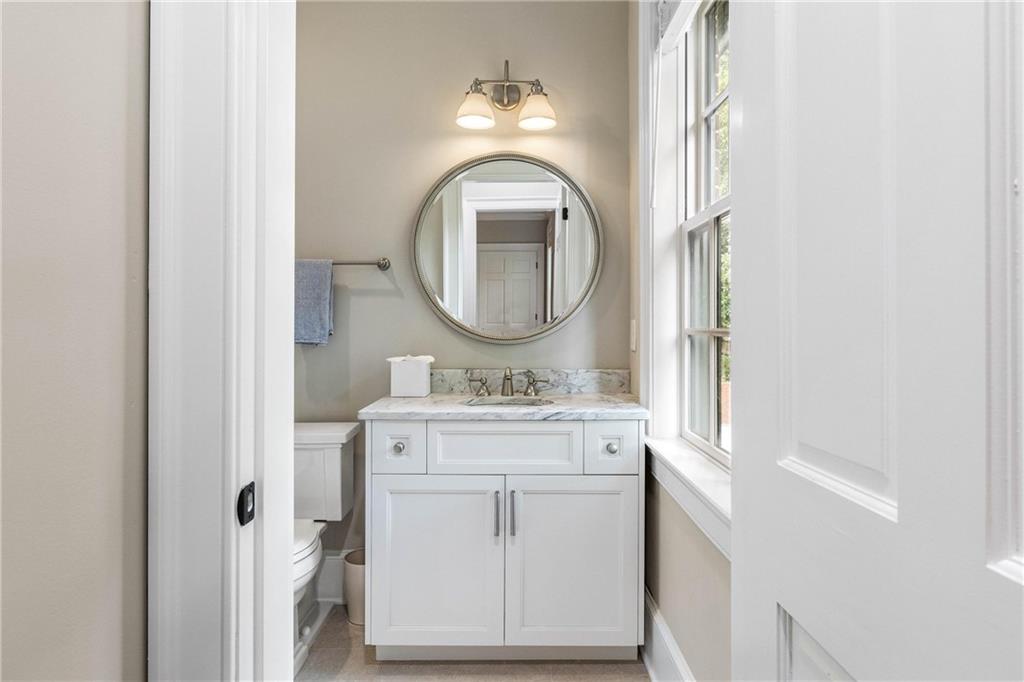 808 Lullwater Road, Atlanta, Georgia image 39
