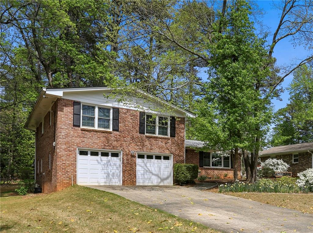 2516 Cherry Hill Lane
