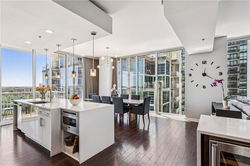 855 Peachtree Street NE 2013