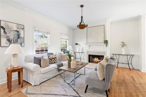 Photo of 1486 Lavista Proper Circle, Decatur, GA 30033 (MLS # 7705044)