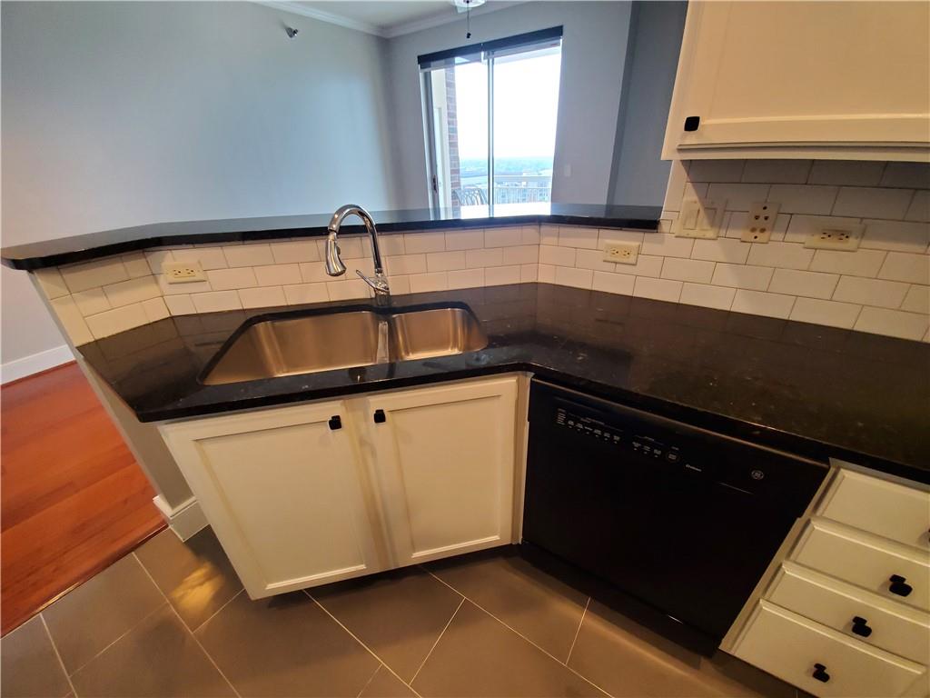 Museum Tower - Residential Lease