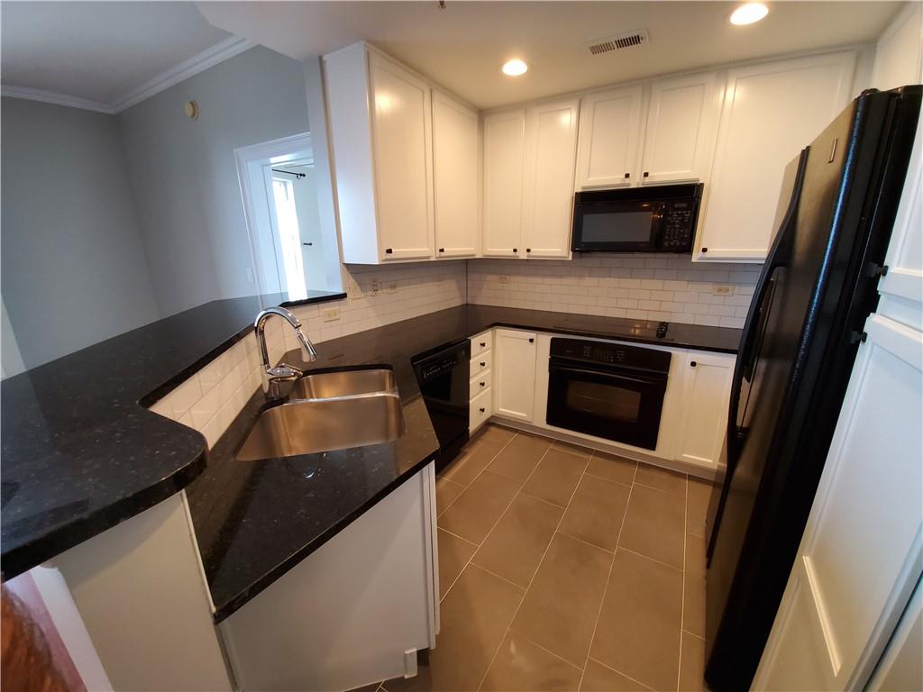 Museum Tower - Residential Lease