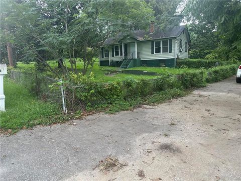 Photo of 556 Church Street NW, Atlanta, GA 30318 (MLS # 7672971)