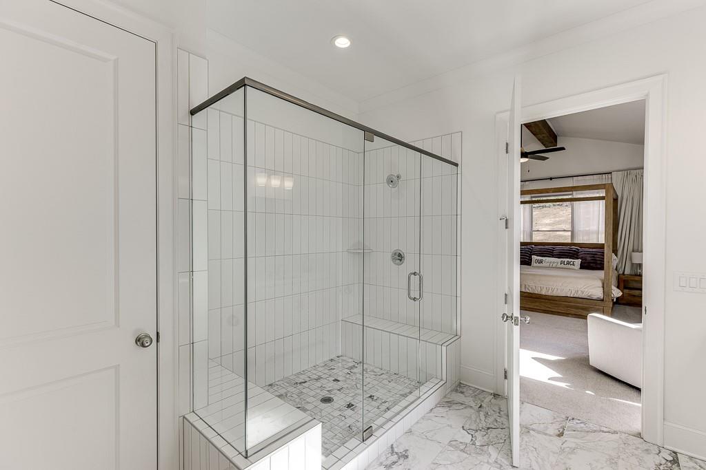 Sterling On The Lake - Residential