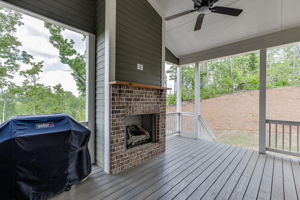 Sterling On The Lake - Residential