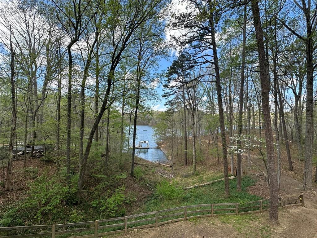 3928 Lake Court
