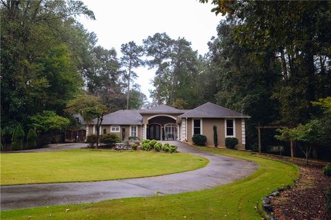 1552 Catherine Court Suwanee GA 30024