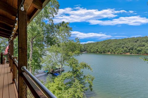 A home in Dawsonville