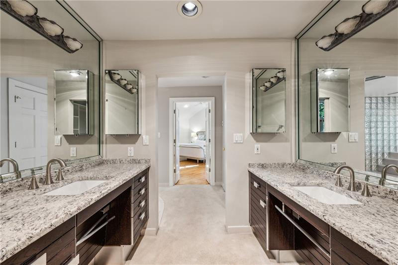 5251 Powers Ferry Road, Atlanta, Georgia image 34