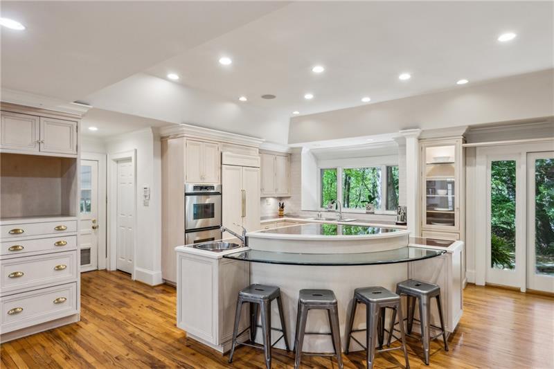 5251 Powers Ferry Road, Atlanta, Georgia image 21