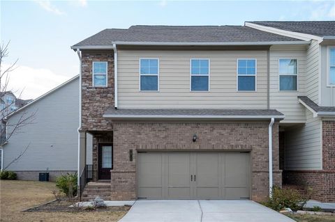 2215 Manor Pointe Drive Cumming GA 30041