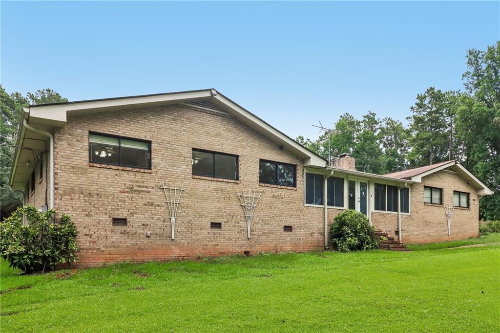 726 N Mcdonough Road